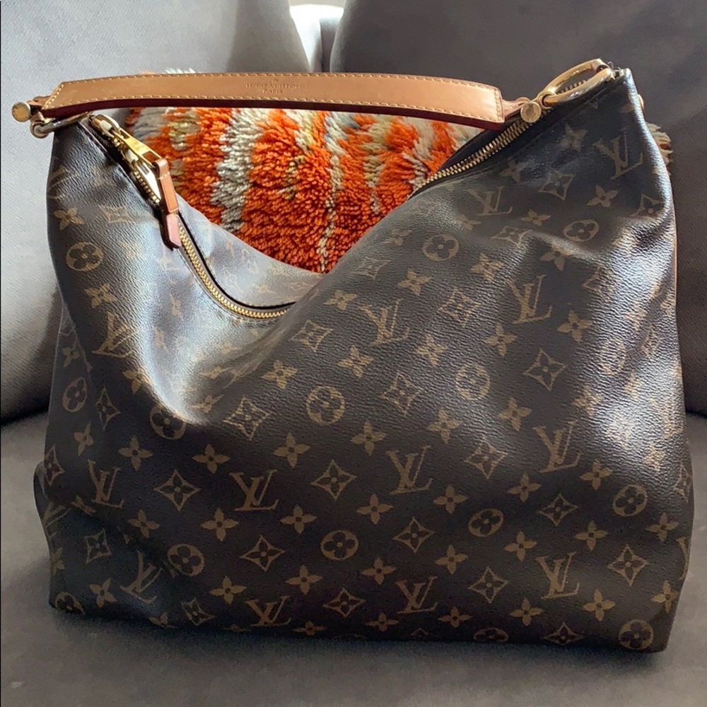 Louie Vuitton Sully Bag